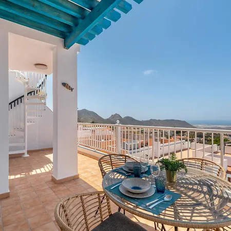 Apartment Blue With Amazing View *